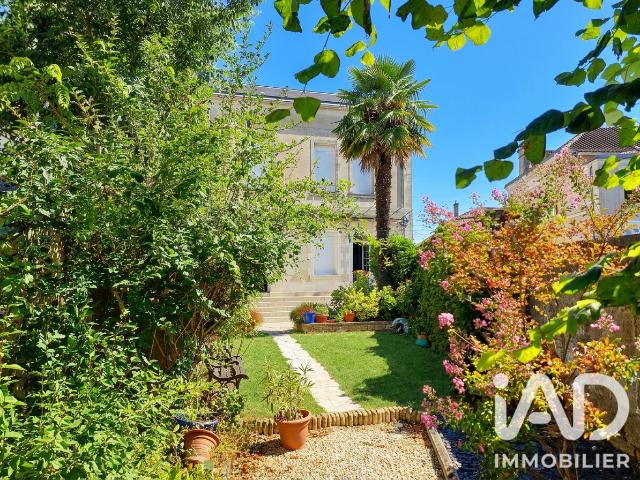 Maison vente à Cognac