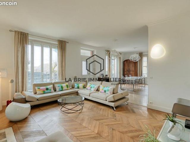 Maison vente à Créteil, Villecresnes