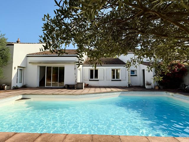 Maison vente à La Rochelle, Périgny