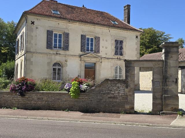 Maison vente à Bar-sur-Aube, Dienville