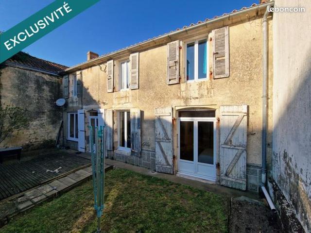 Maison vente à Montmorillon, Nalliers