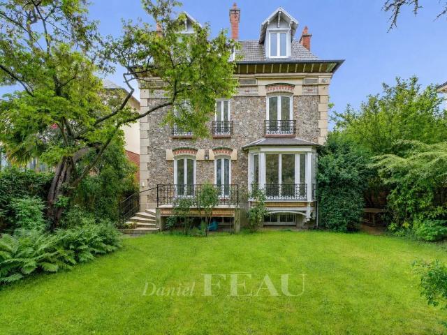 Maison vente à Notre-Dame, Versailles
