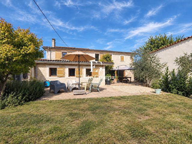 Maison vente à Lautrait, Triac-Lautrait