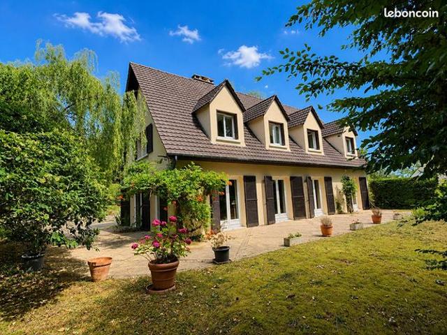 Maison vente à Saint-Germain-en-Laye, Saint-germain-en-laye