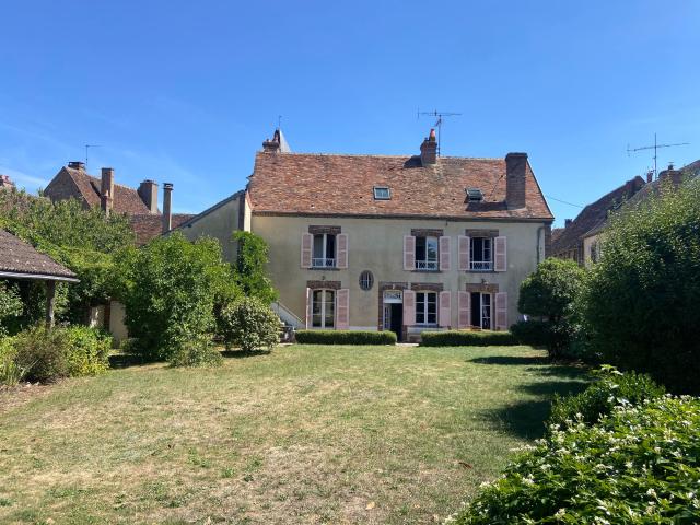 Maison vente à Auxerre, Mézilles