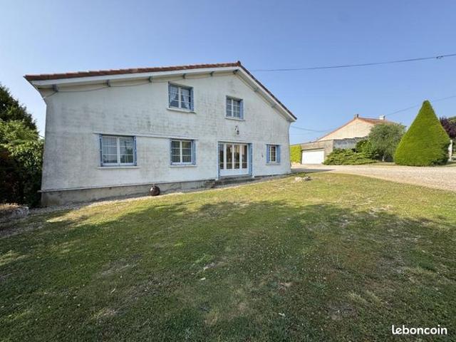 Maison vente à Cognac, Berneuil