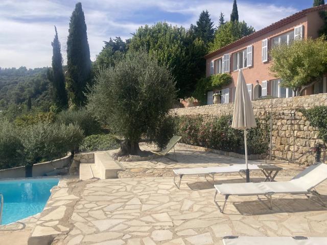 Maison vente à Grasse, Cabris