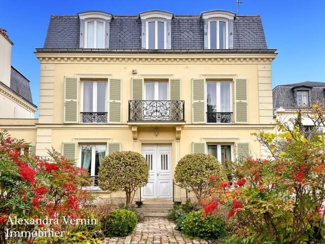 Maison vente à Saint-Germain-en-Laye, Saint-germain-en-laye