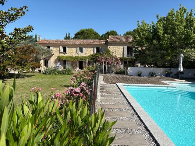 Maison vente à Carpentras, Pernes-les-fontaines