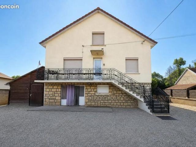 Maison vente à Dole, Chaussin