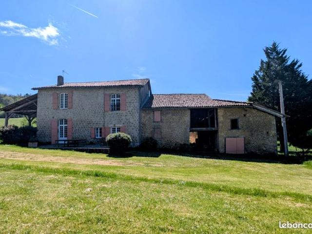 Maison vente à Mirande