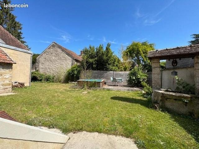 Maison vente à Melun, Machault