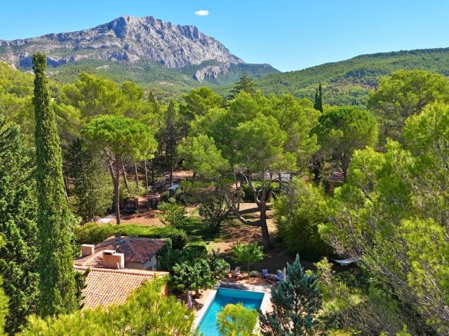Maison vente à Aix-en-Provence, Le Tholonet