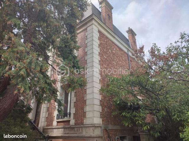 Maison vente à Étampes, Chamarande