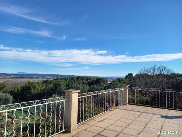 Maison vente à Nîmes, Beaucaire