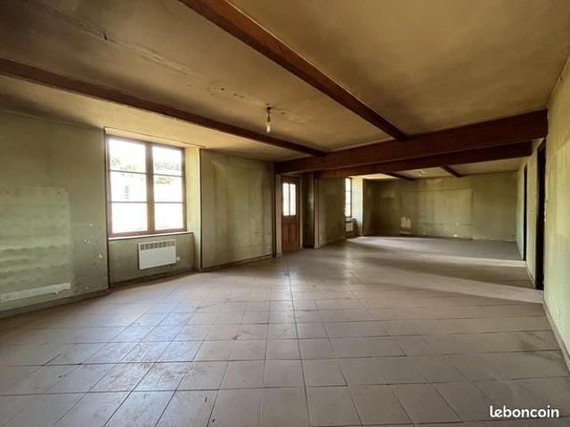 Maison vente à Reims, Courmas