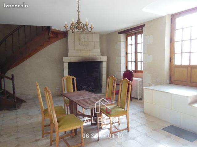 Maison vente à Saumur, Saulgé-l'hôpital