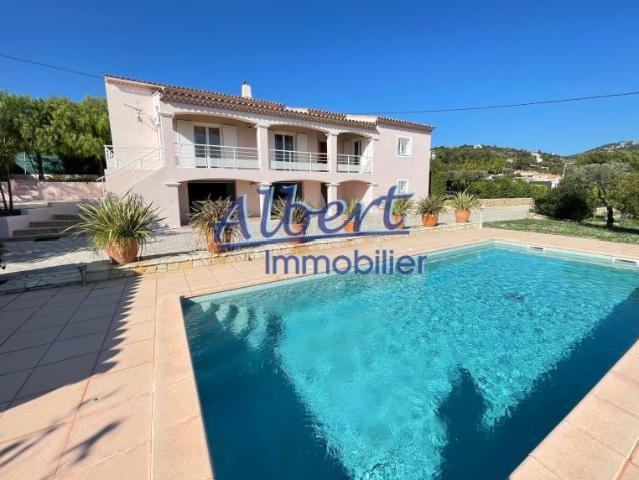 Maison vente à Arrondissement de Toulon, Ollioules