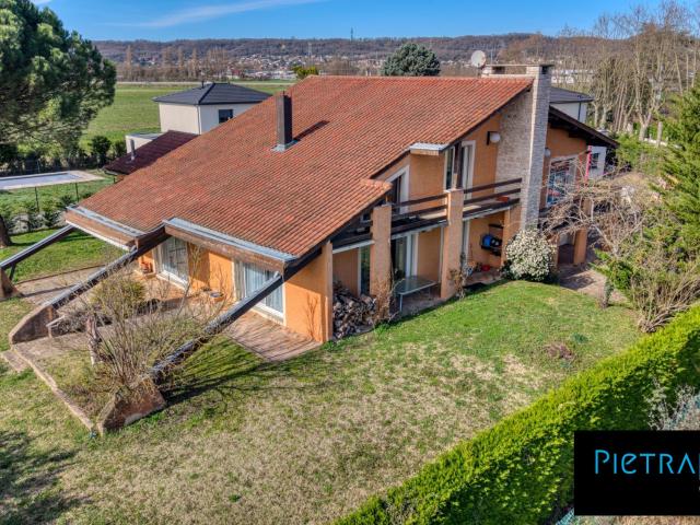 Maison vente à Bourg-en-Bresse, Auvergne-Rhône-Alpes