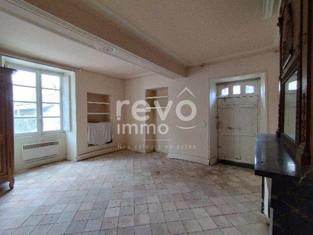 Maison vente à Mantelon, Denée