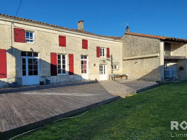Maison vente à Saint-Jean-d'Angély, Cressé