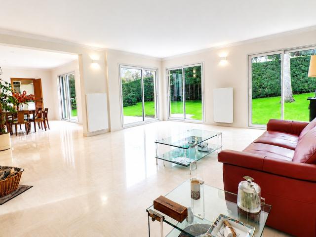 Maison vente à Saint-Germain-en-Laye, Saint-germain-en-laye