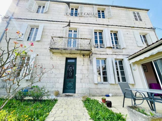 Maison vente à Saintes