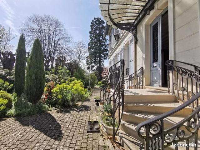 Maison vente à Créteil, Mandres-les-roses