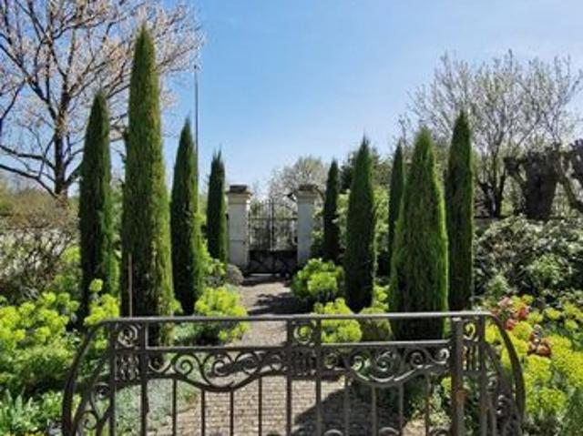Maison vente à Créteil, Mandres-les-roses
