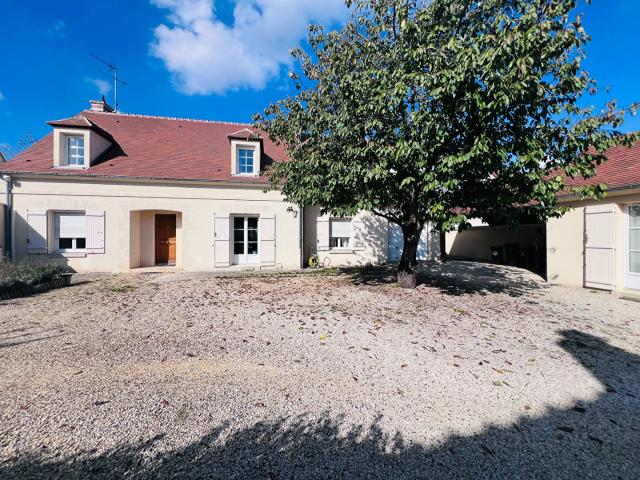 Maison vente à Senlis, Chamant