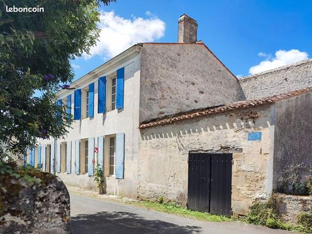 Maison vente à Sainte-radegonde