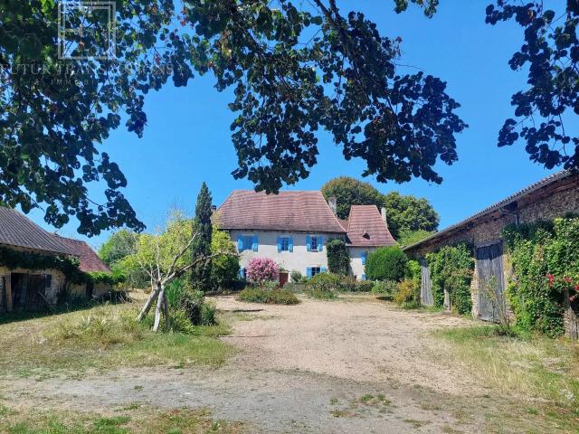 Maison vente à Nontron, Chaleix