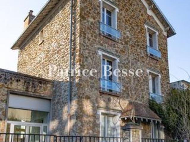 Maison vente à Saint-cloud