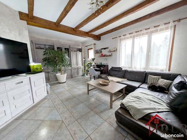 Maison vente à Nantua, Dortan