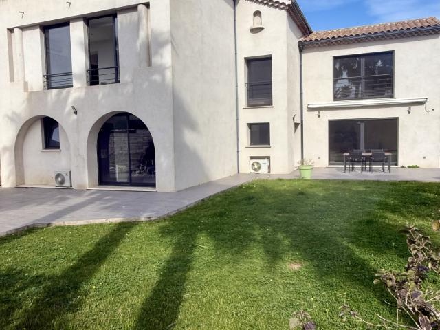 Maison vente à Arrondissement de Toulon, Six-fours-les-plages
