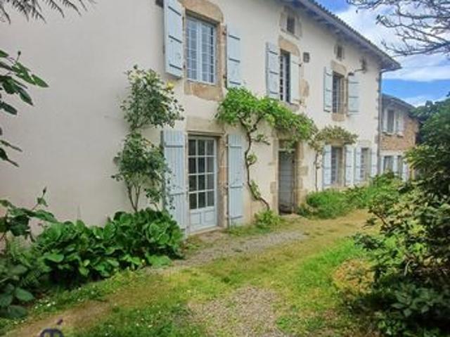 Maison vente à Rochechouart, Chéronnac