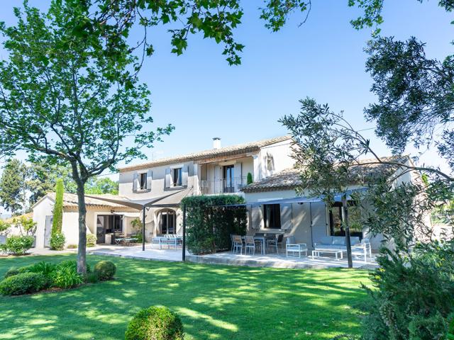 Maison vente à Arles, Eyragues
