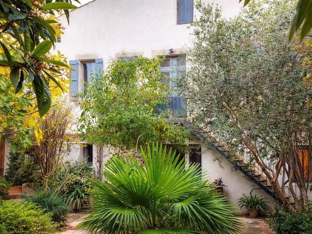 Maison vente à Narbonne, Névian