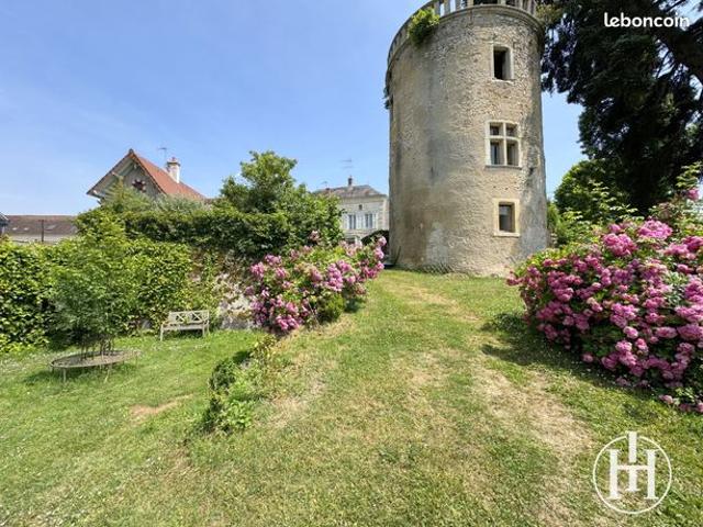 Maison vente à Saint-Amand-Montrond, Bruère-allichamps