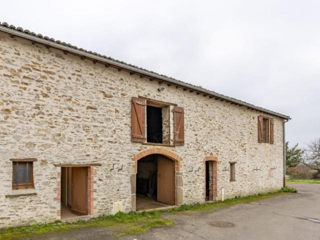 Maison vente à Nantes, Vallet