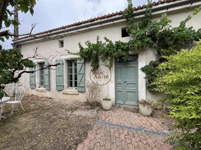 Maison vente à Angoulême, Roullet-saint-estèphe
