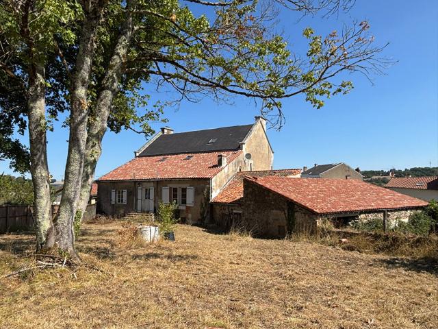 Maison vente à Montmorillon, Availles-limouzine
