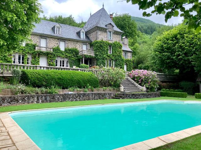Maison vente à Mauriac, Anglards-de-salers