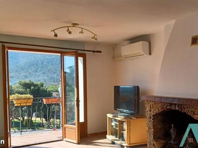 Maison vente à Arrondissement de Toulon, Signes