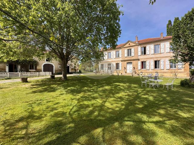 Maison vente à Mirande