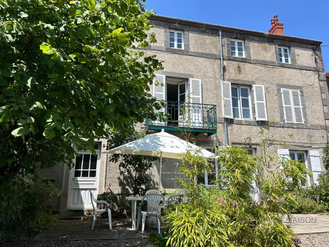 Maison vente à Riom, Prompsat