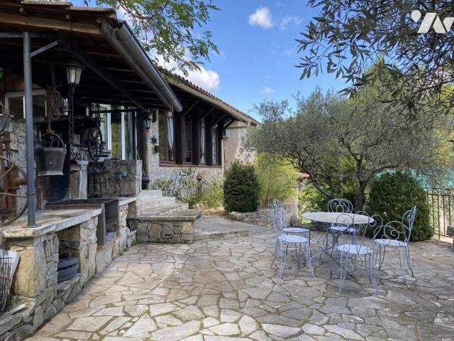 Maison vente à Nîmes, Quartier d'Espagne