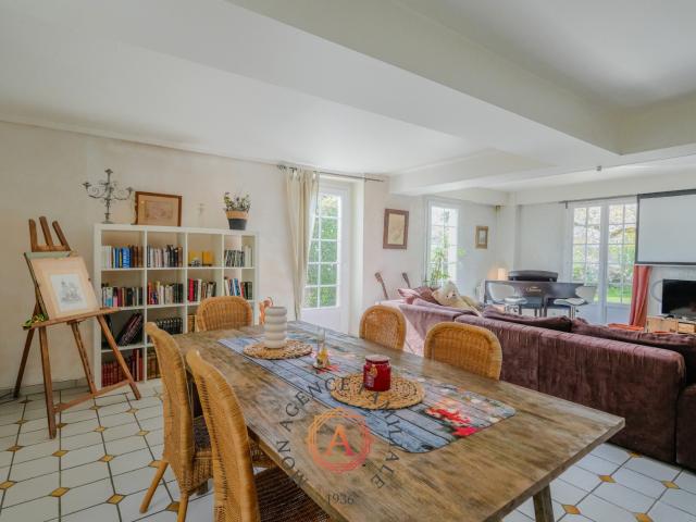 Maison vente à Riom, Auvergne-Rhône-Alpes