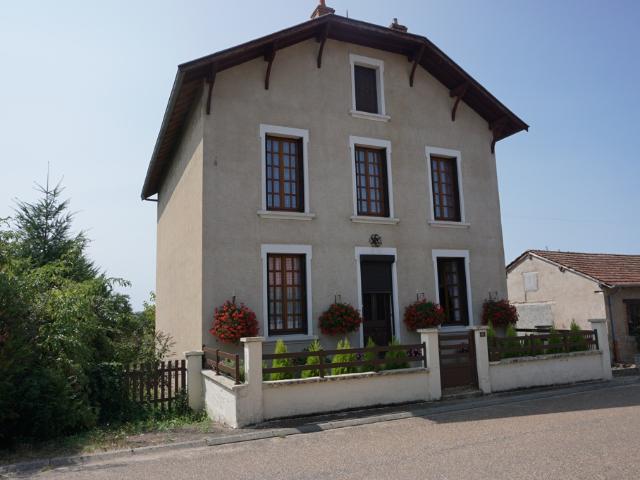 Maison vente à Charolles, Saint-yan