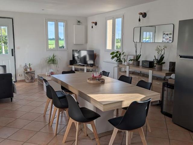 Maison vente à Bernay, Menneval